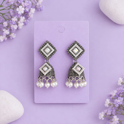 Set of 8 Heritage Earring Box with free Personalised card and Chocolate